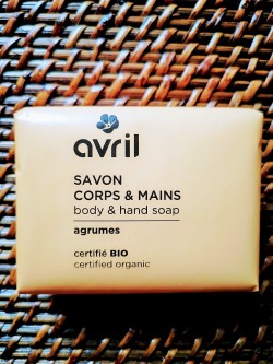 Savon bio et vegan Agrumes corps et mains 100 g | Tilleulmenthe Boutique de mode femme en ligne