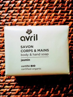 Savon bio et vegan Jasmin corps et mains 100 g | Tilleulmenthe Boutique de mode femme en ligne