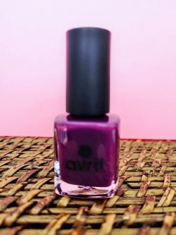 Vernis à ongles vegan longue tenue Aubergine 7 ml | Tilleulmenthe Boutique de mode femme en ligne