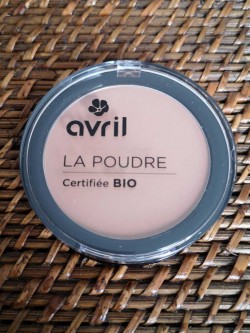Poudre compacte bio et vegan teinte Nude | Tilleulmenthe Boutique de mode femme en ligne