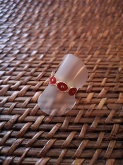 Bague en acier inoxydable rouge et dpré | 1 vue de face | Tilleulmenthe boutique de mode femme en ligne