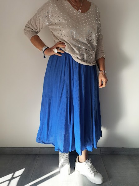 Jupe longue plissée bleue ample| 2 vue rapproché | Tilleulmenthe boutique de mode femme en ligne