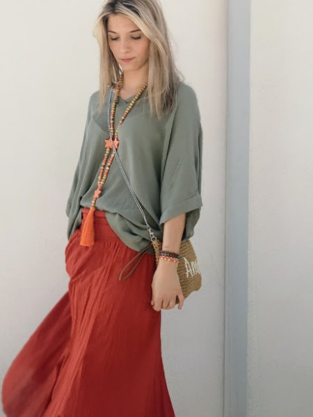 Jupe longue terracotta | 2 vue de profil rapprochée | Tilleulmenthe boutique de mode femme en ligne