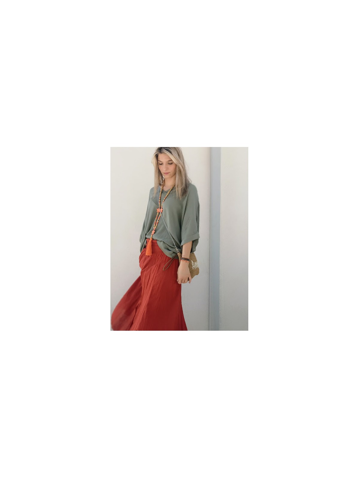 Jupe longue terracotta | 2 vue de profil rapprochée | Tilleulmenthe boutique de mode femme en ligne