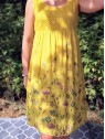 Robe mi-longue bi-matière à motifs floraux colorés | 3 vue rapprochée motif | Tilleulmenthe boutique de mode femme en ligne