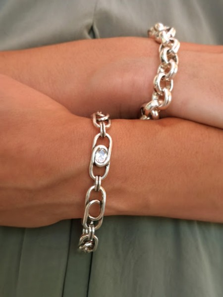 Bracelet Ciclon plaqué argent et cristal | 2 vue portée rapprochée | Tilleulmenthe boutique de mode femme en ligne