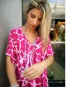 Sautoir tricolore rose , transparent et turquoise | 1 vue portée de face | Tilleulmenthe boutique de mode femme en ligne