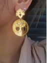 boucles d'oreilles creoles avec arbre dore | 1 vue portee | tilleulmenthe mode boutique de vetements femme en ligne