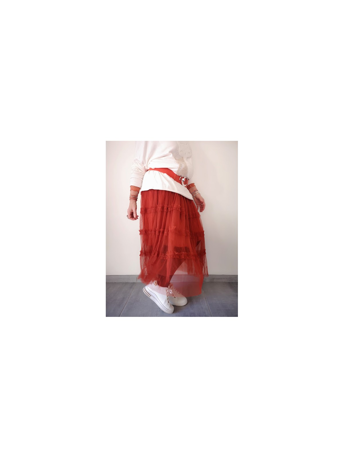Jupe en tulle terracotta l 2 vue de profil l Tilleulmenthe mode boutique de vêtements femme en ligne