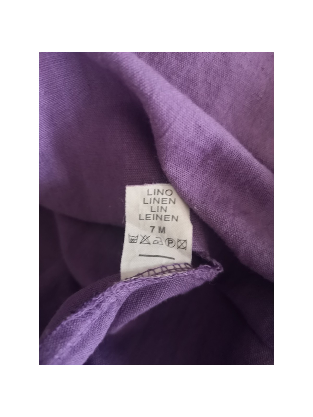 Robe mi)longue violette avec boutons nacrés l 5 vue tissu l Tilleulmenthe mode boutique de vêtements femme en ligne