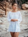 Blouse oversize blanche l 2 vue de face l Tilleulmenthe mode boutique de vêtements femme en ligne