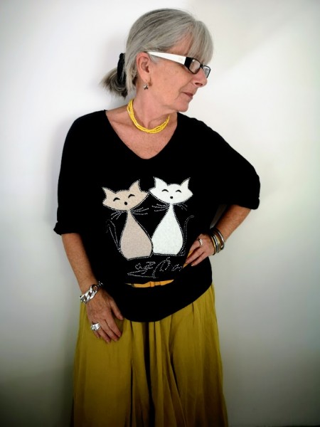 Pull fin manches longues motifs chat l 1 vue porté l Tilleulmenthe mode boutique de prêt à porter femme en ligne
