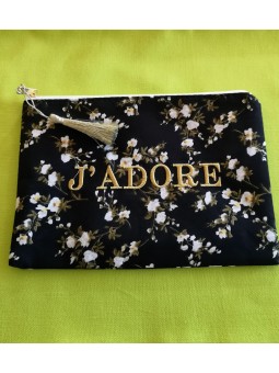 Pochette zippée imprimé Liberty noir et doré l 1 vue inscriptions l Tilleulmenthe mode boutique de vêtements femme en ligne