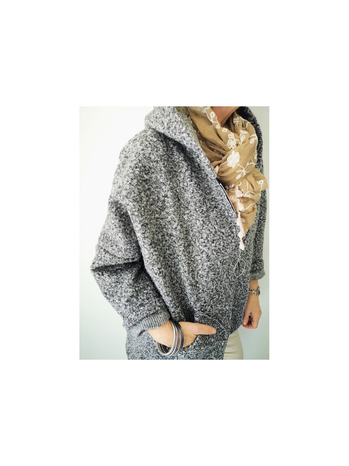 Veste grise légère ultra douce l 3 vue laine bouillie l Tilleulmenthe mode boutique de vêtements femme en ligne