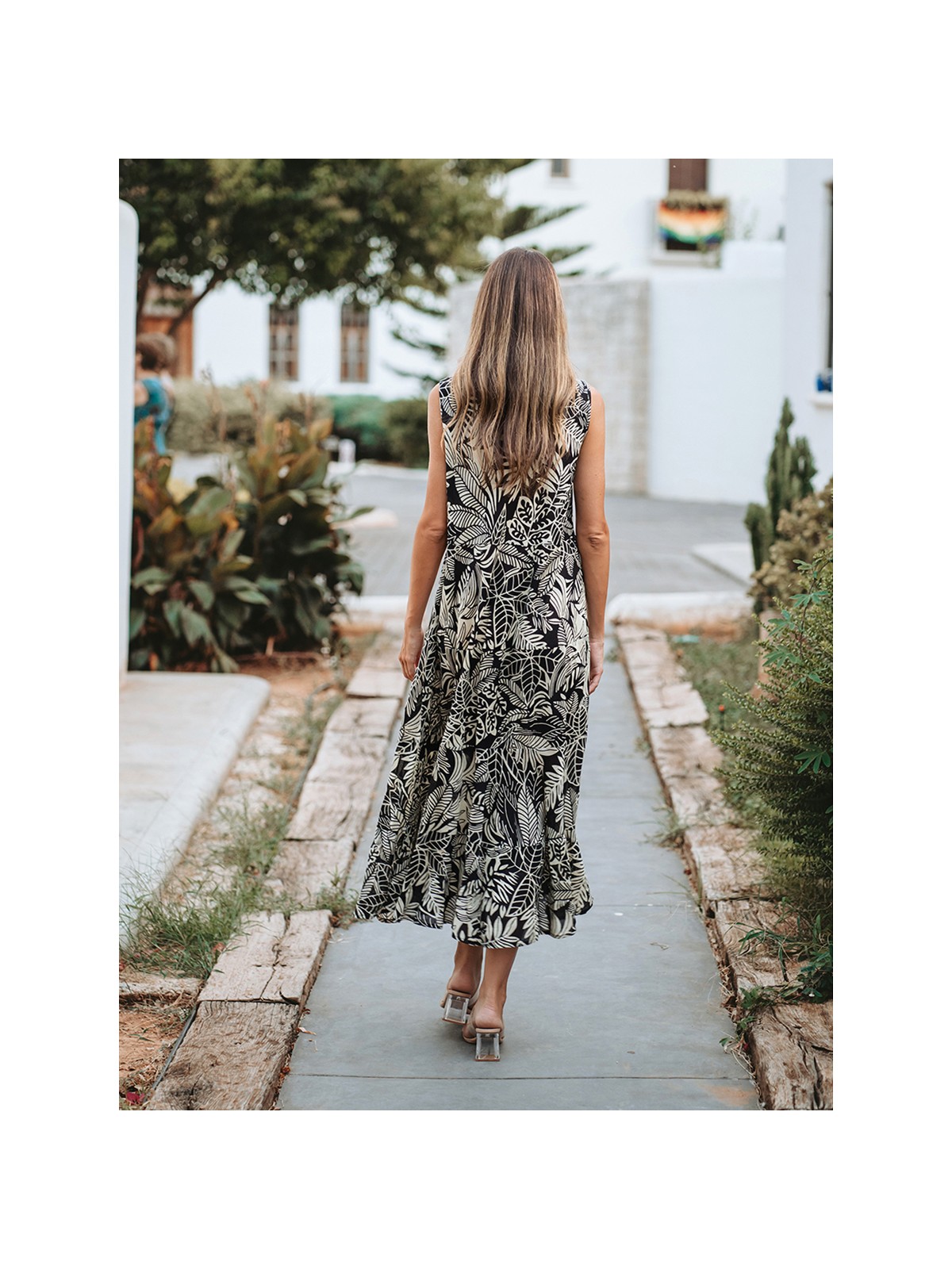 Robe longue fluide à fleurs Isla Bonita l 2 vue de dos l Tilleulmenthe mode boutique de vêtements femme en ligne