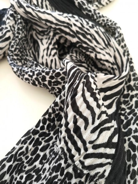 Foulard femme imprimé léopard et zébré l 3 vue motif l Tilleulmenthe mode boutique de vêtements femme en ligne