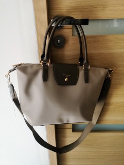 Sac à main David Jones couleur taupe l 1 vue de face l Tilleulmenthe mode boutique de vêtements femme en ligne