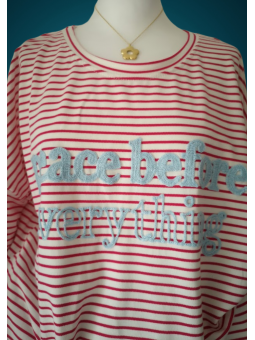 Pull fins manches longues rouge l 4 vue écritures l Tilleulmenthe mode boutique de vêtements femme en ligne