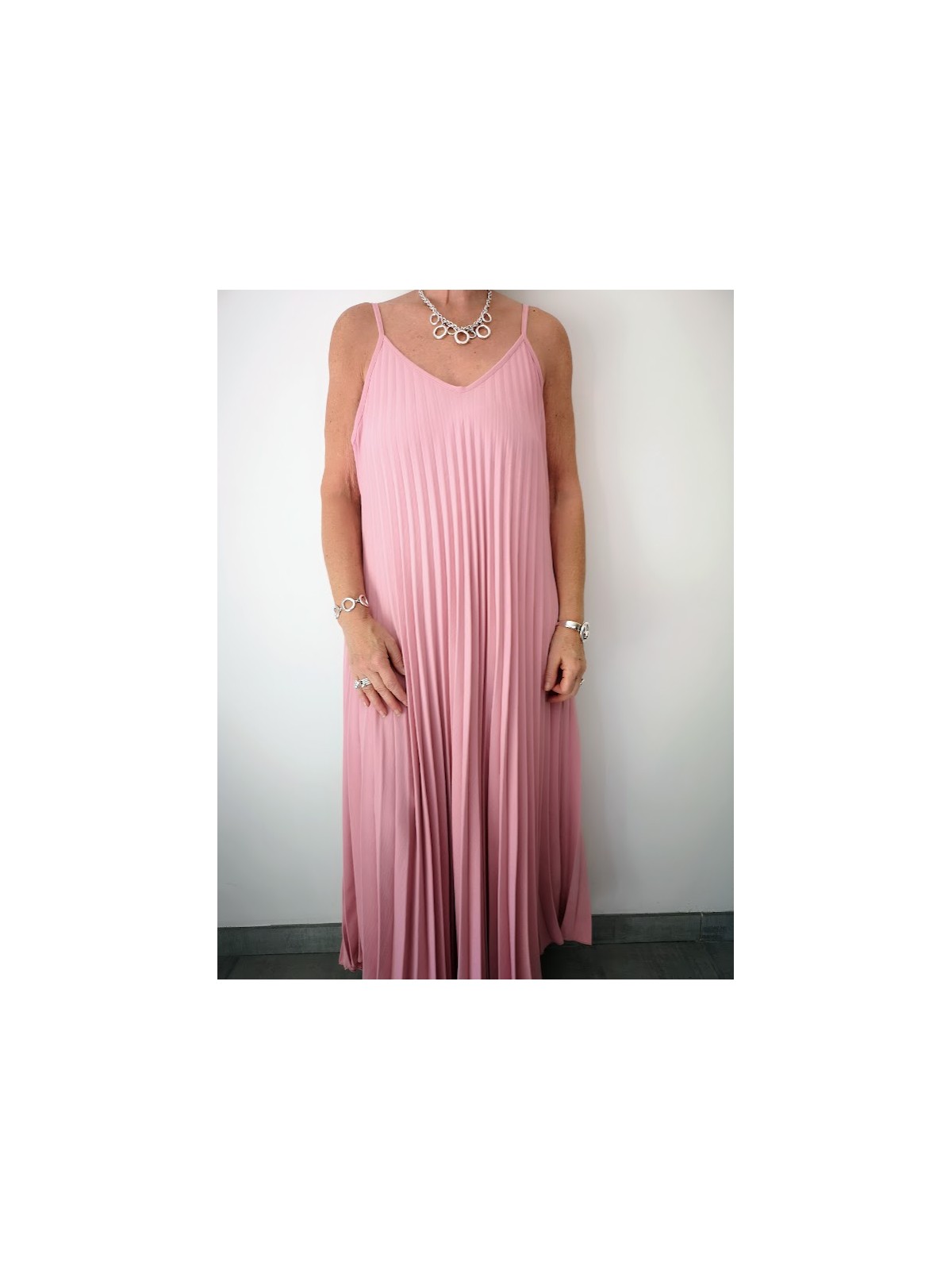 Robe à bretelles femme plissée l 5 vue couleur rose l Tilleulmenthe mode boutique de vêtements femme en ligne