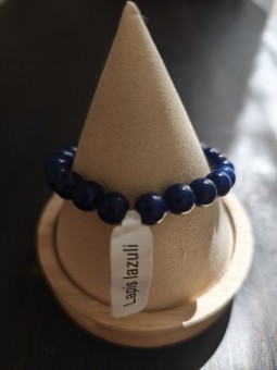 Bracelet bleu pierre Lapis Lazuli l 1 vue portée l Tilleulmenthe mode boutique de vêtements femme en ligne
