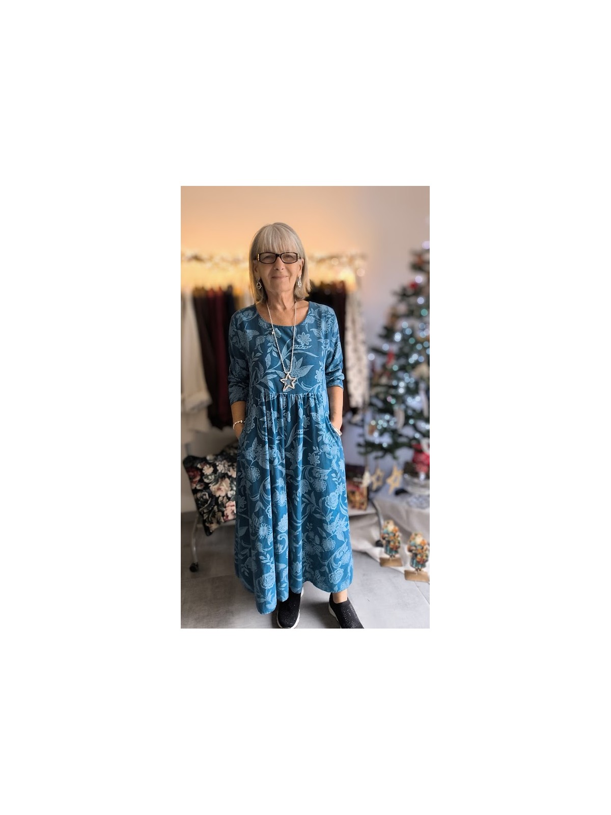 Robe bleue à fleurs l 1 vue couleur bleue l Tilleulmenthe mode boutique de vêtements femme en ligne