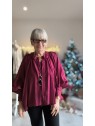 Blouse bordeaux manches longues pour femme l 2 vue portée l Tilleulmenthe mode boutique de vêtements femme en ligne