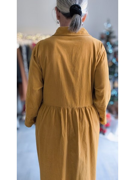 Robe femme couleur moutarde 100% Coton l 2 vue de dos l Tilleulmenthe mode boutique de vêtements femme en ligne