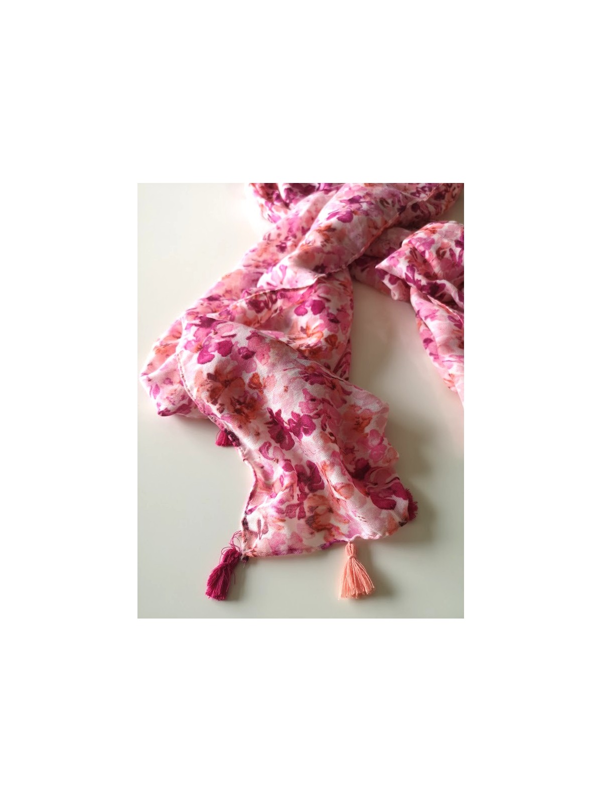 Foulard rose imprimés l 2 vue de près l Tilleulmenthe mode boutique de vêtements femme en ligne