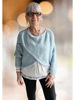 Pull cache-coeur bleu l 1 vue de face l Tilleulmenthe mode boutique de vêtements femme en ligne