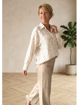 Chemise beige à pois noirs manches longues l 1 vue portée l Tilleulmenthe mode boutique de vêtements femme en ligne