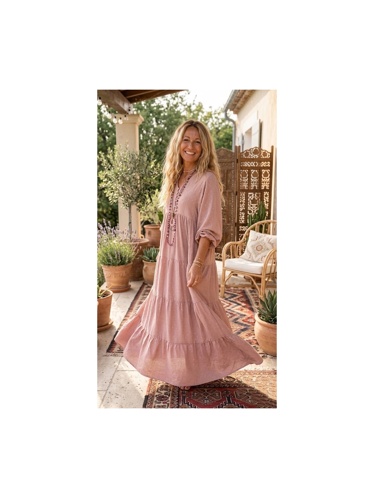 Robe longue rose boutonnée sur le devant l 1 vue portée l Tilleulmenthe mode boutique de vêtements femme en ligne