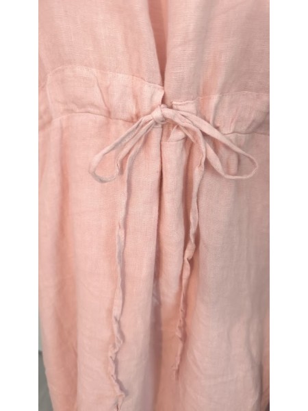Robe cintrée femme rose en lin l 3 vue rapprochée l Tilleulmenthe mode boutique de vêtements femme en ligne
