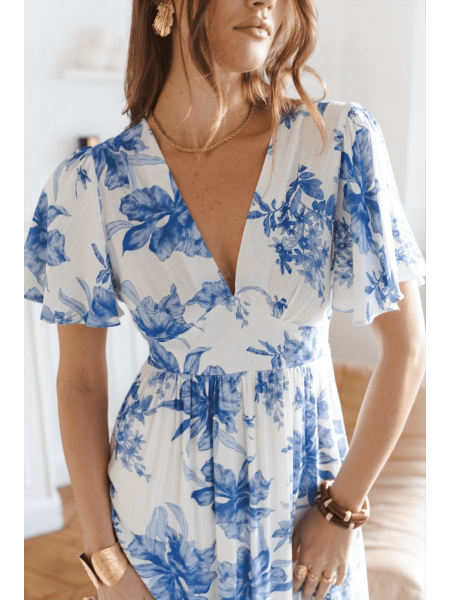 Robe femme blanche et bleu coupe longue l 3 vue de près l Tilleulmenthe mode boutique de vêtements femme en ligne