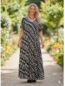 Robe longue femme noire et beige l 2 vue portée l Tilleulmenthe mode boutique de vêtements femme en ligne