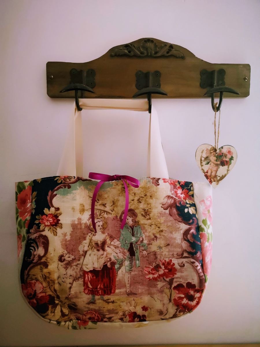 Sac Fragonard TILLEULMENTHE 1 | La mode au féminin prêt à porter femmes vêtements originaux fashion dernières tendances Sac Fragonard TILLEULMENTHE 1 | La mode au féminin prêt à porter femmes vêtements originaux fashion dernières tendances